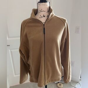 Columbia woman’s Camel Zip-Up Fleece Jacket